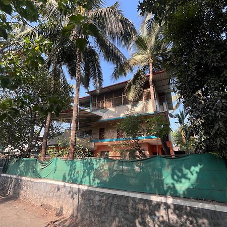 Patil Homestay Alībāg Dış mekan fotoğraf